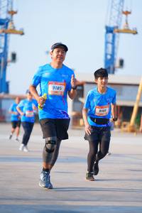 BIB: 9185, 9188
                            <button type="button" onclick="openModal(3240463)" class="btn btn-primary btn-sm float-right btn-popup" data-toggle="modal" data-target=".modal-high-quality">
                        <i class="fas fa-shopping-cart"></i> Add to Cart
                    </button>
                                            <button type="button" onclick="isThisMe(3240463, true)" class="btn btn-success btn-sm float-right btn-popup btn-isme hidden" data-toggle="tooltip" data-placement="bottom" title="นี่คือรูปของคุณใช่ไหม คลิกที่นี่เพื่อเอาเข้าอัลบั้ม">
                        <i class="fas fa-plus"></i> Add to album
                    </button>
                    <button type="button" onclick="isThisMe(3240463, false)" class="btn btn-warning btn-sm float-right btn-popup btn-isnotme hidden">
                        <i class="fas fa-ban"></i> Remove from album
                    </button>